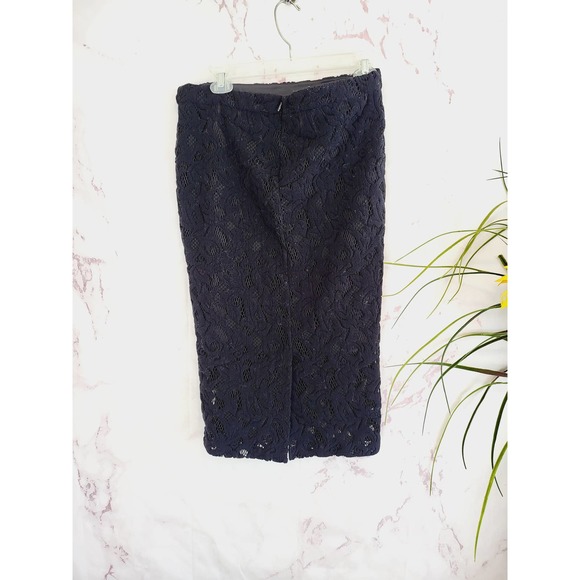 Parker Mid-Rise Lace Overlay Pencil Skirt - Black - Picture 7 of 9